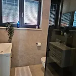 Dinary Penthouse Apartman *