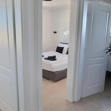 Apartman Dinary Penthouse *