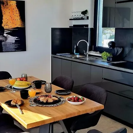 Apartman Dinary Penthouse *