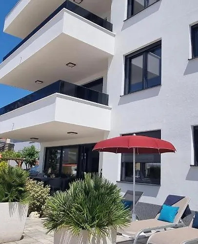 Dinary Penthouse Appartement Vir