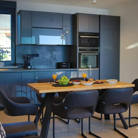 Dinary Penthouse Appartement