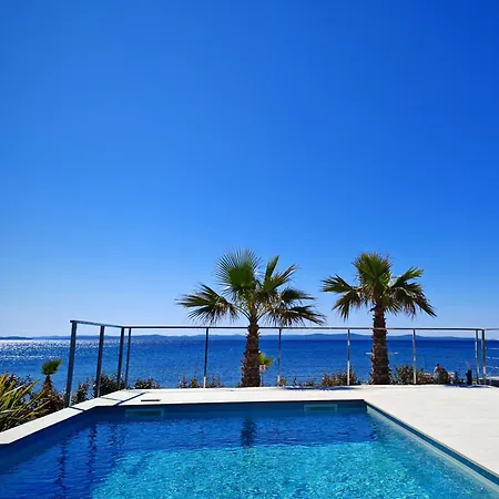 Apartament Dinary Penthouse Vir
