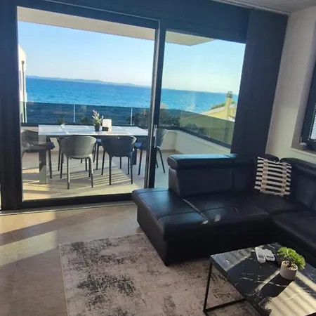 Dinary Penthouse